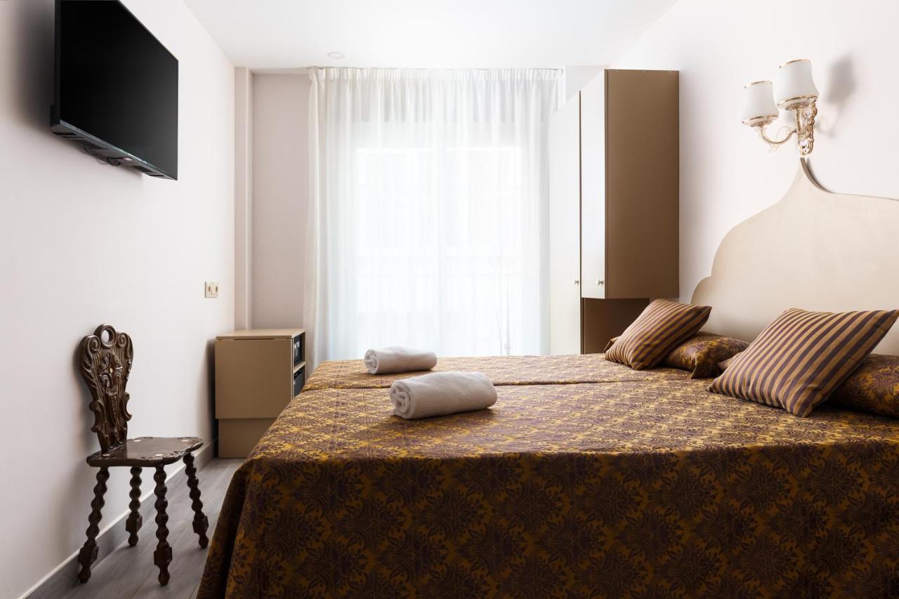 Clopy Rocamar Hotel Benidorm Eksteriør billede