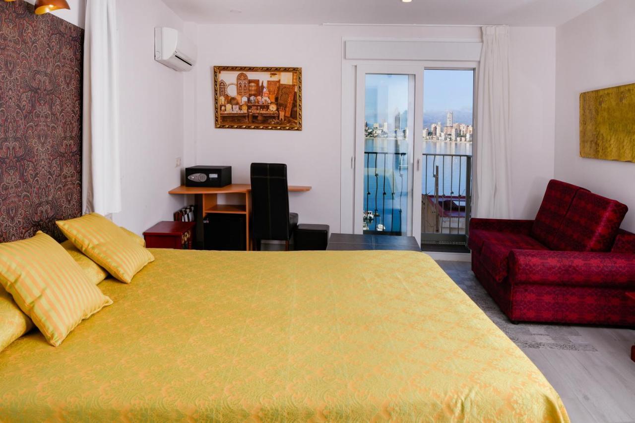 Clopy Rocamar Hotel Benidorm Eksteriør billede