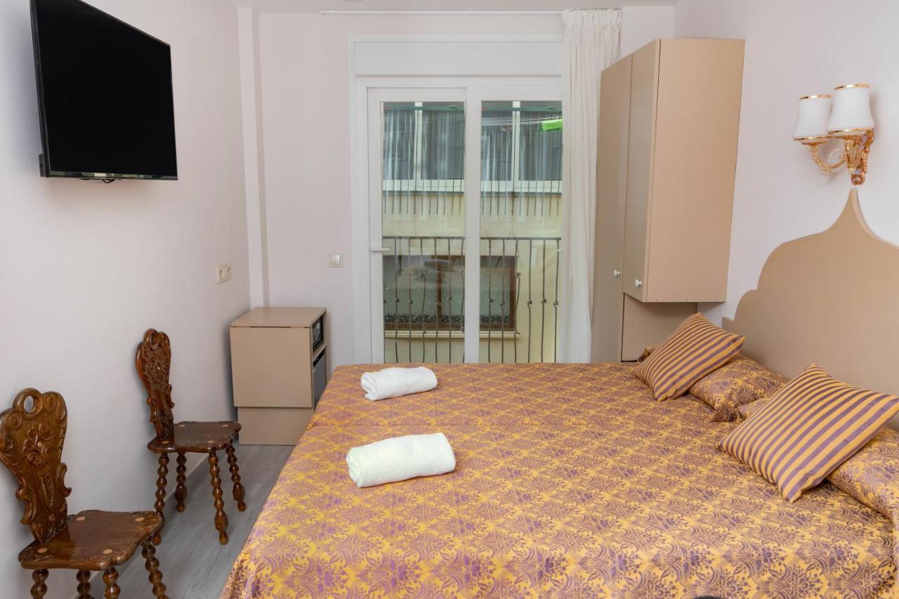 Clopy Rocamar Hotel Benidorm Eksteriør billede