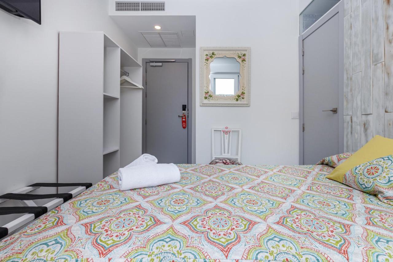 Clopy Rocamar Hotel Benidorm Eksteriør billede