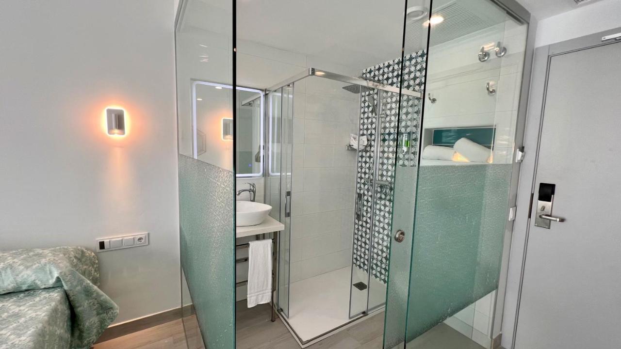 Clopy Rocamar Hotel Benidorm Eksteriør billede