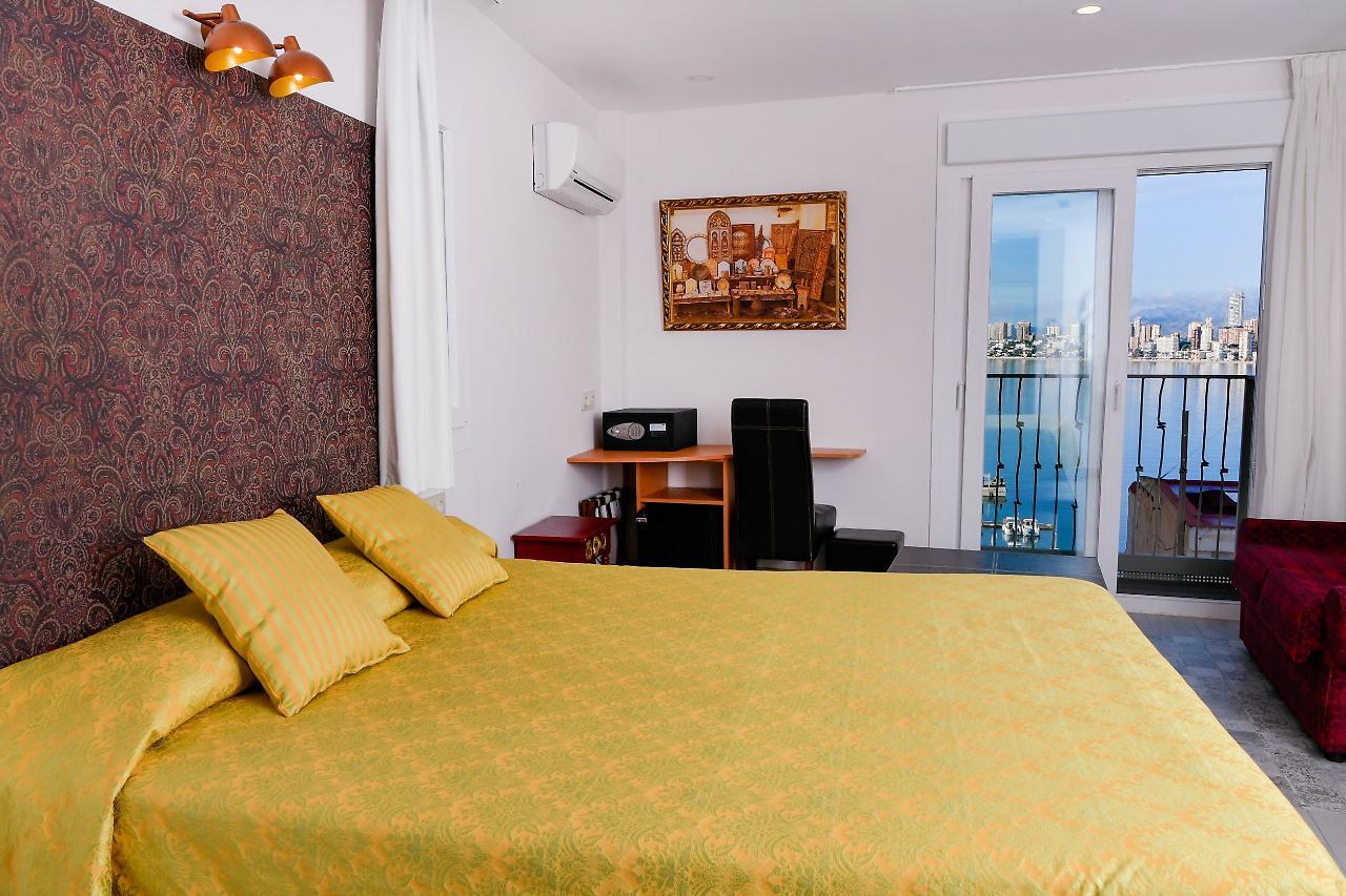 Clopy Rocamar Hotel Benidorm Eksteriør billede